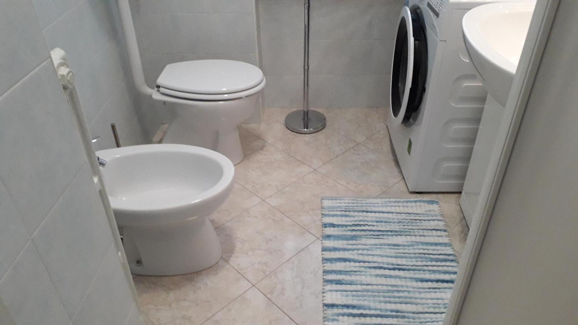 Alesa Apartament Верчеллі Екстер'єр фото